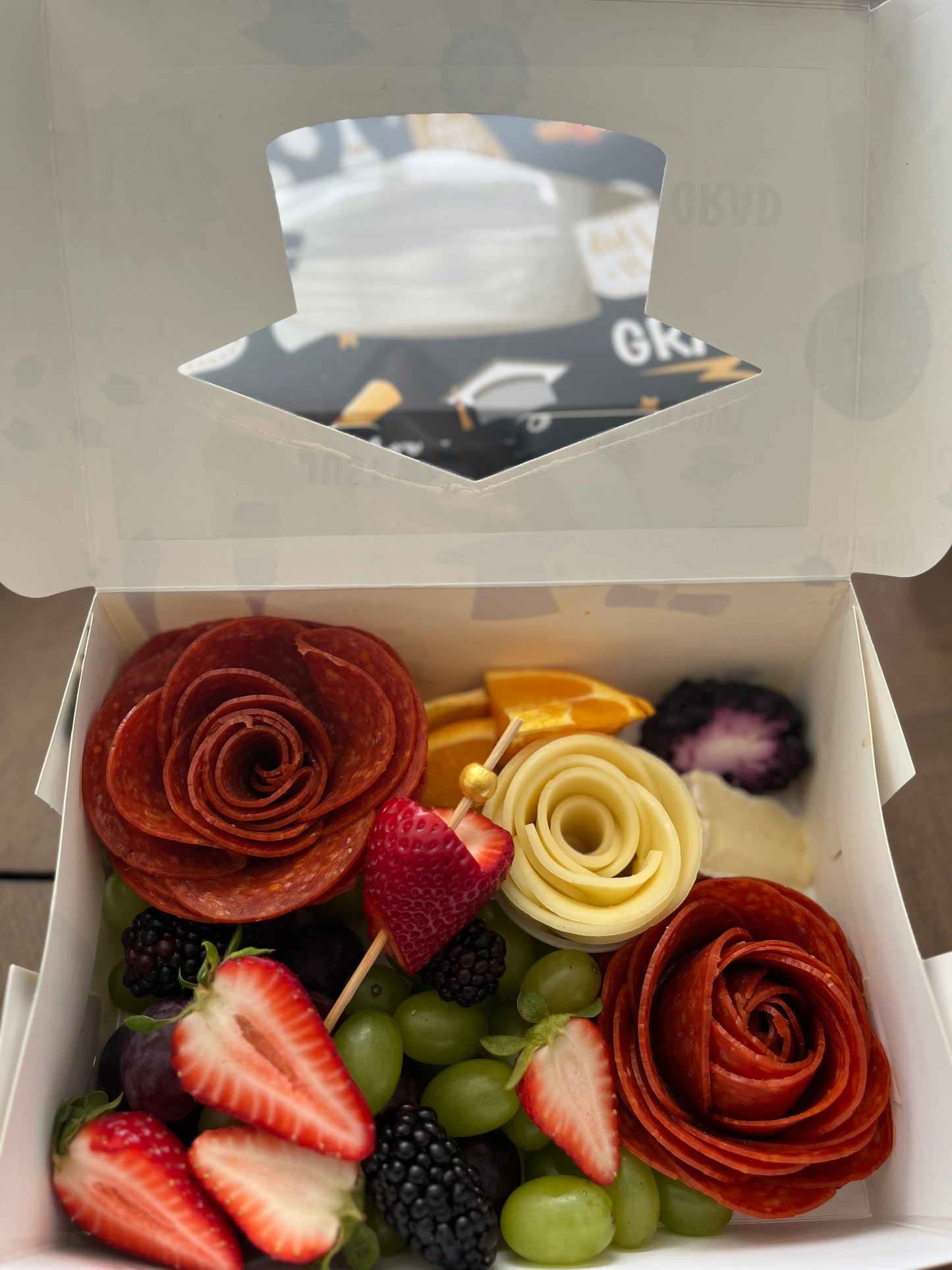 Graduation Boxes – Celebrate Achievements with Gourmet Elegance