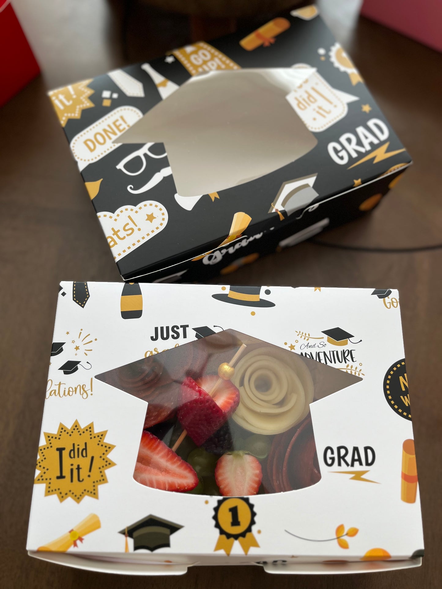 Graduation Boxes – Celebrate Achievements with Gourmet Elegance