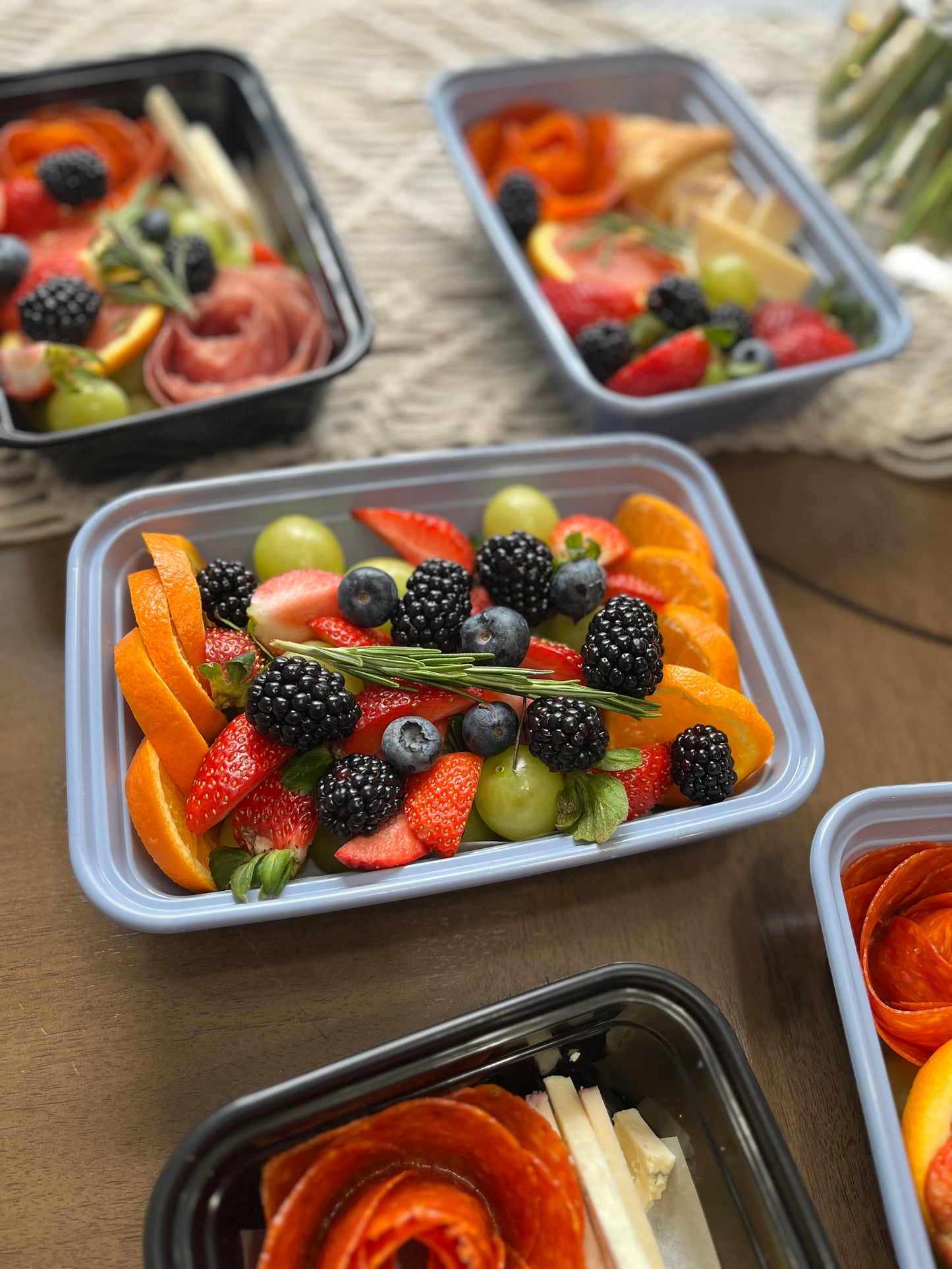 Gourmet Corporate Lunch Boxes – Elevate Your Business Lunches